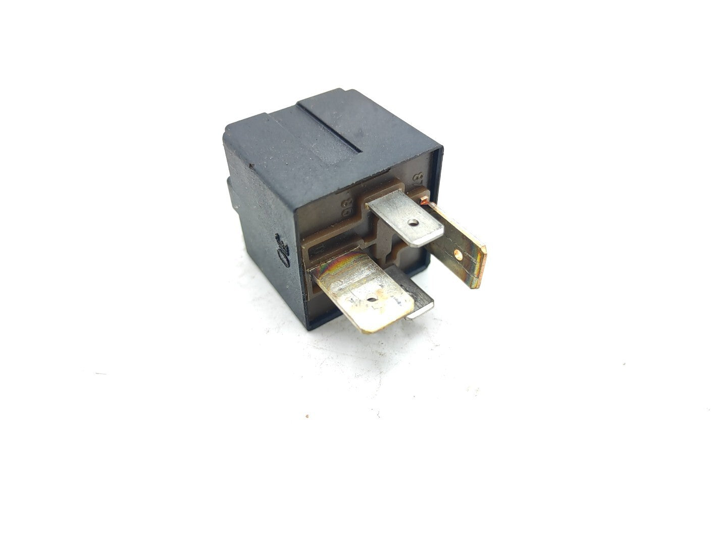 Alfa Romeo 156 2.0TS 2001 Relay Control Unit Module 46520429