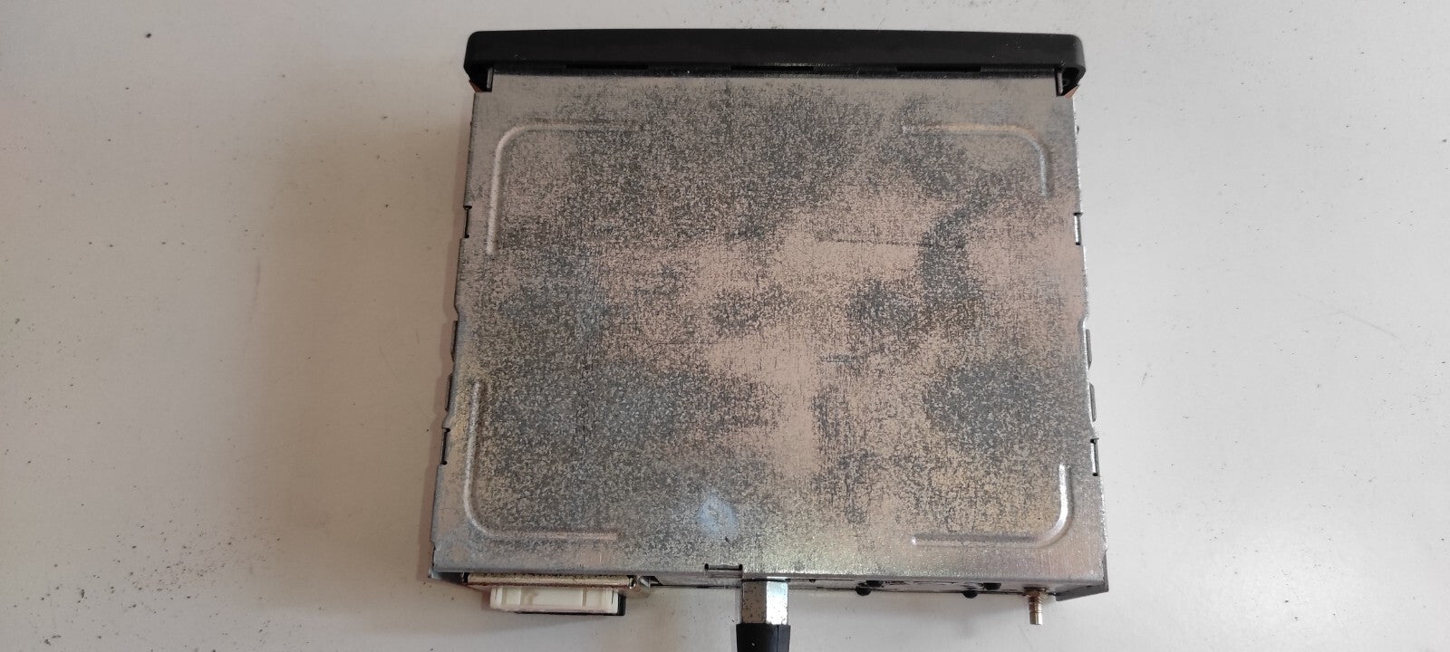 Peugeot 607 3.0i V6 2002 CD DVD Changer Player Unit 964795608000