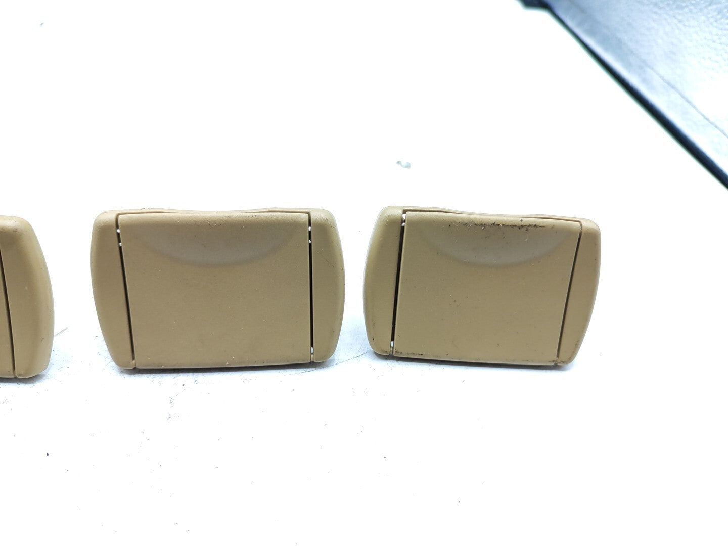 BMW E61 530D 170kW 2006 Estate Rear Boot Tailgate Clip Hook Net Fixing 7116678