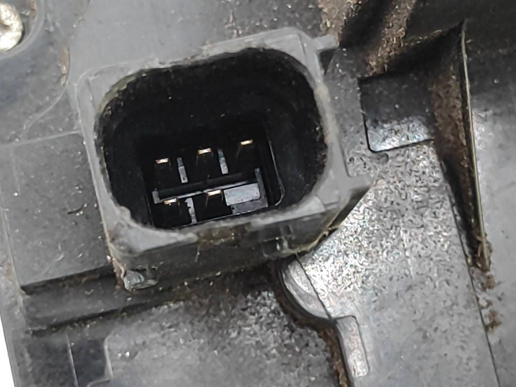 Opel Vectra C 2004 rear right door lock 13210763 