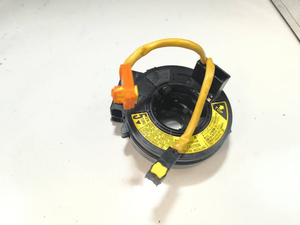 Toyota Avensis T250 2.0D4D 2006 Slip ring clock squib SRS ring 