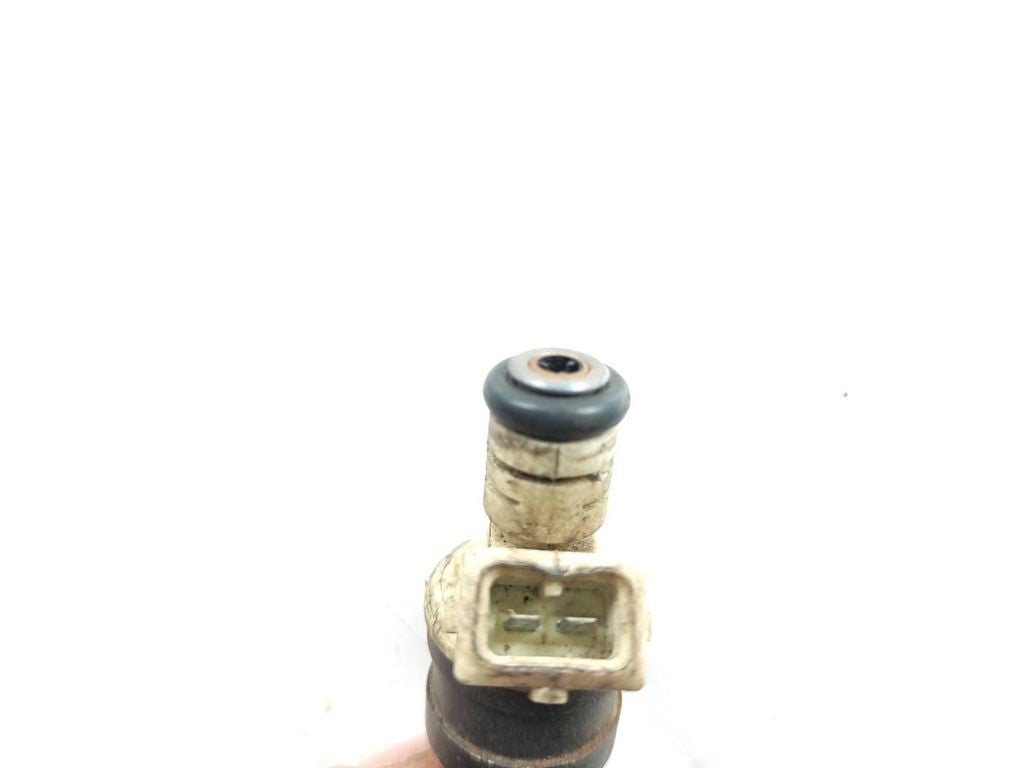 BMW 5 E34 1993 Petrol fuel supply injector 0280150716  