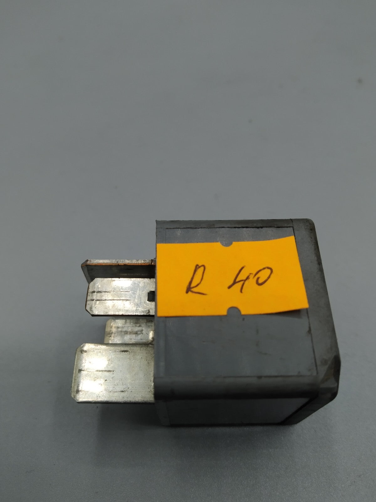 Ford Focus MK1 1.6i 74kW 2000 Relay Control Unit Module F80B14B192AA