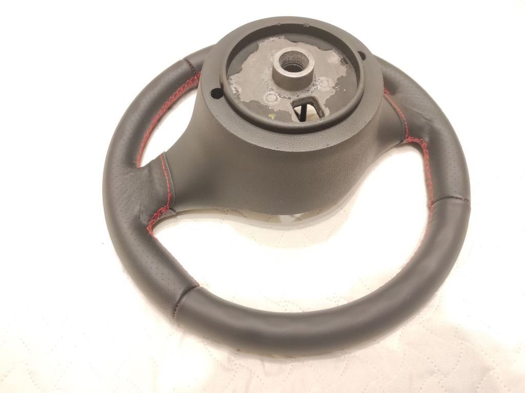 Alfa Romeo 159 JTDM JTS 2006 Steering wheel / NEW LEATHER