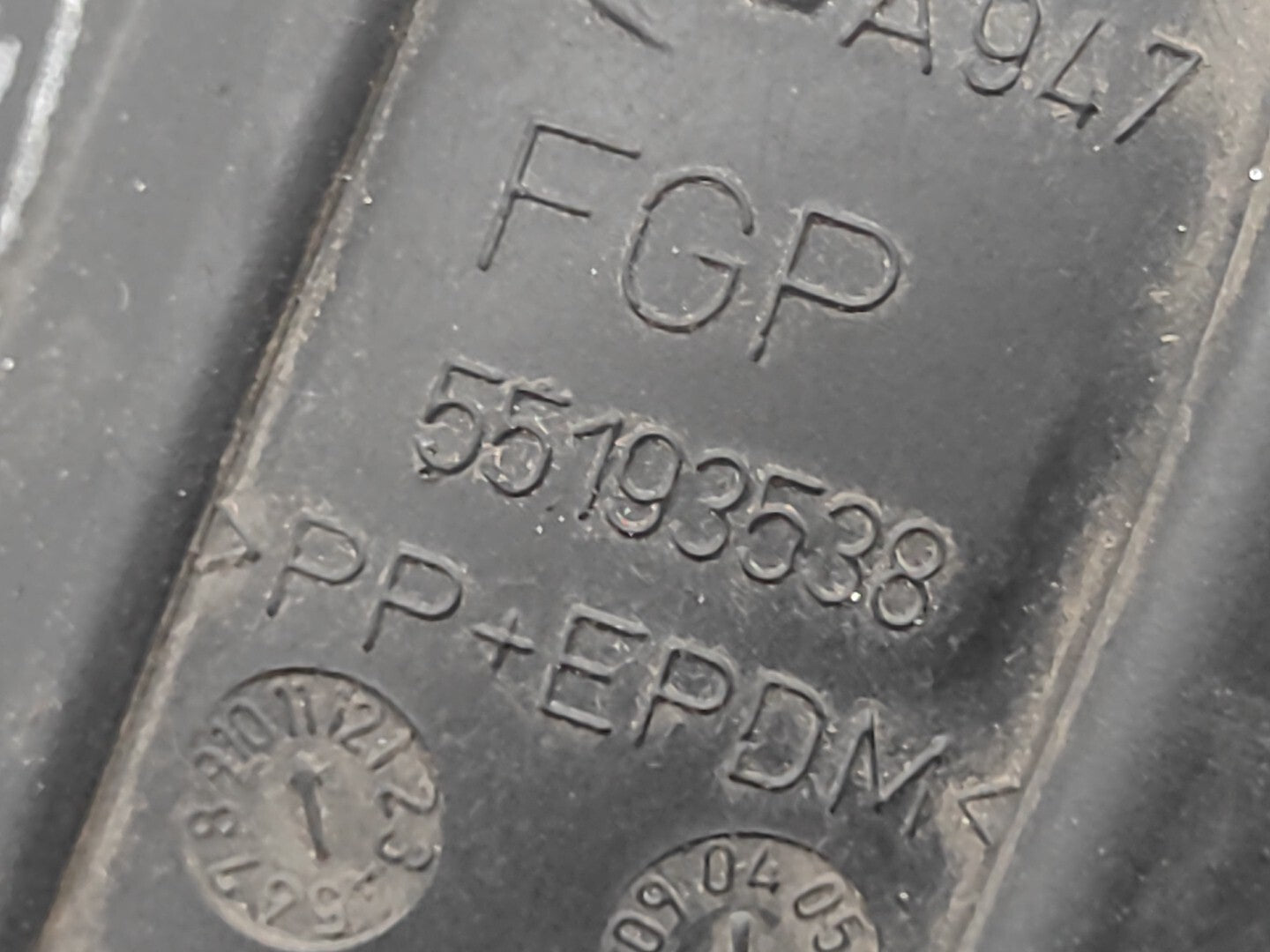 Alfa Romeo 159 SW 1.9JTDM 110kW 2008 Diesel Engine Air Intake Pipe Hose 55193538