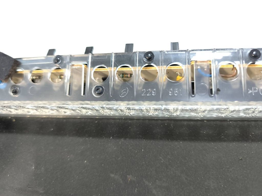 BMW 5 E60 E61 2008 Rear Third brake center stop light 6930030 