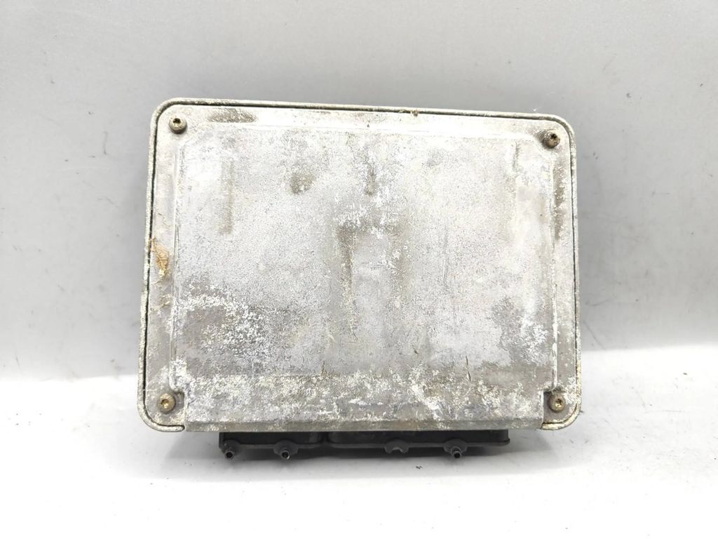 Volkswagen Golf IV 1.9SDI 1998 Engine control unit module 038906018J 