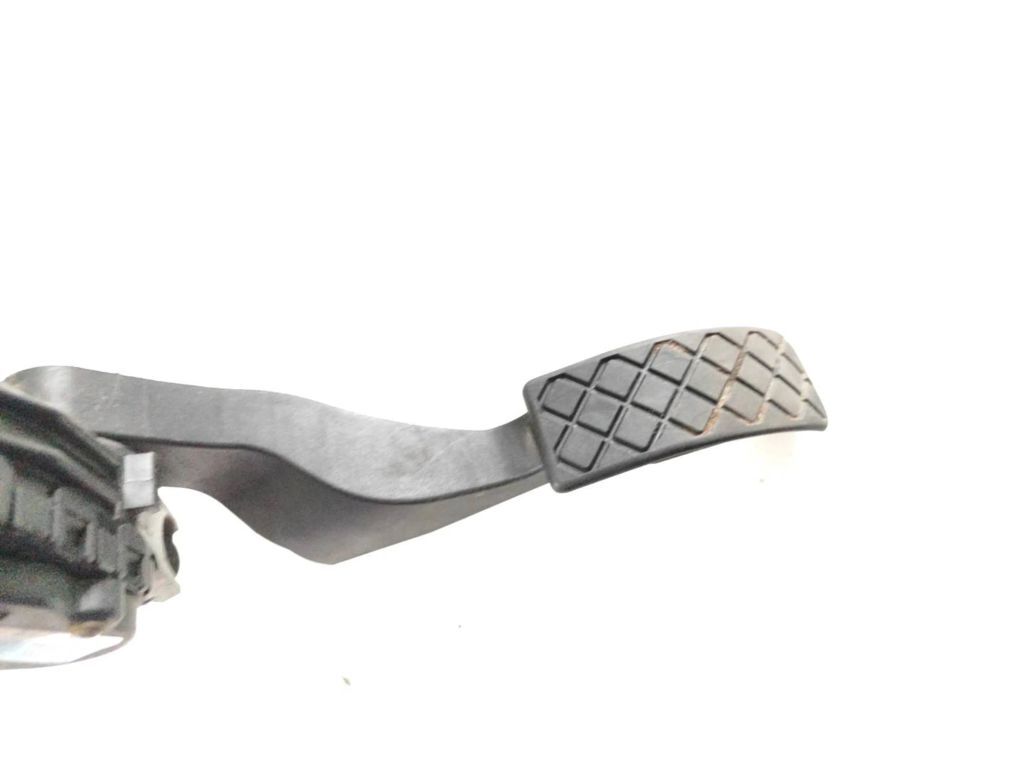 Volkswagen Golf IV 1999 Diesel accelerator throttle pedal 1J1723503M 