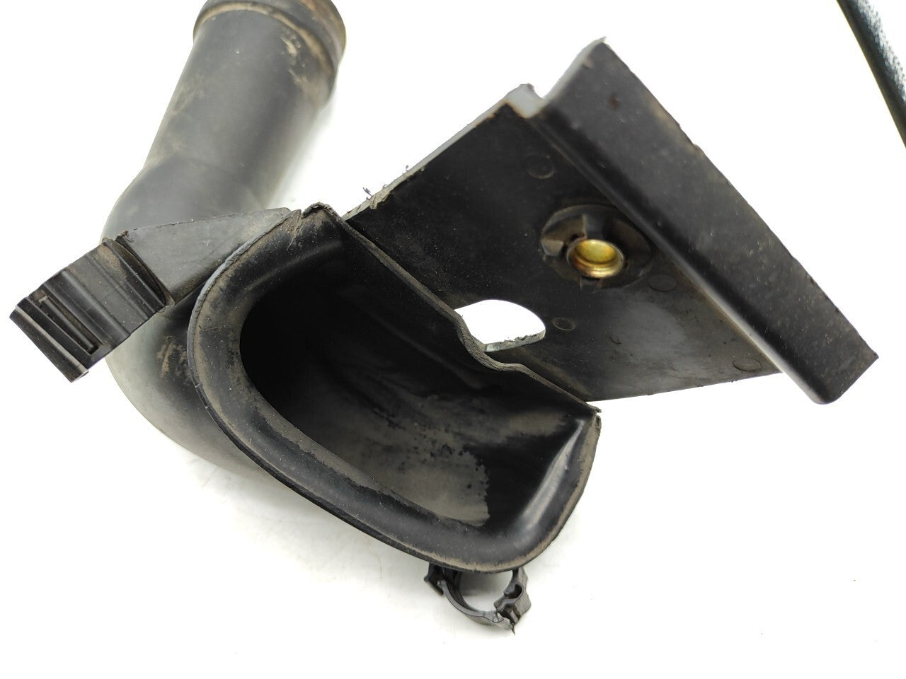 Alfa Romeo GT 1.9JTD 2004 Engine Air Intake Pipe Hose 46819096