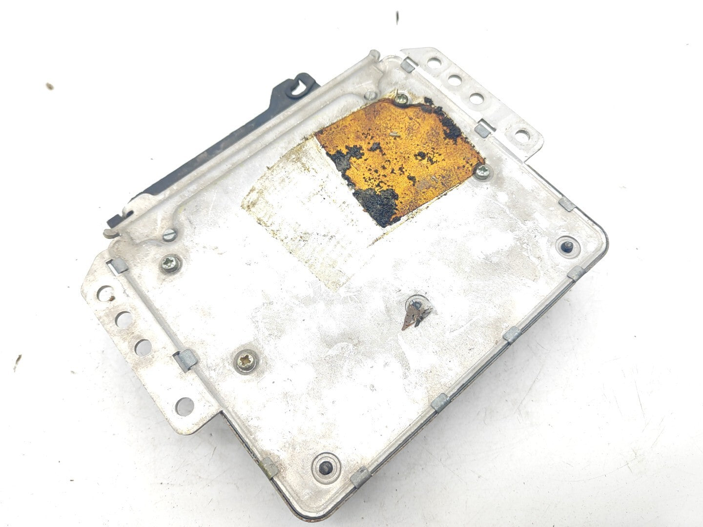 BMW 3 Series E30 318i Petrol Engine Control Unit Module ECU 0261200157 1721550