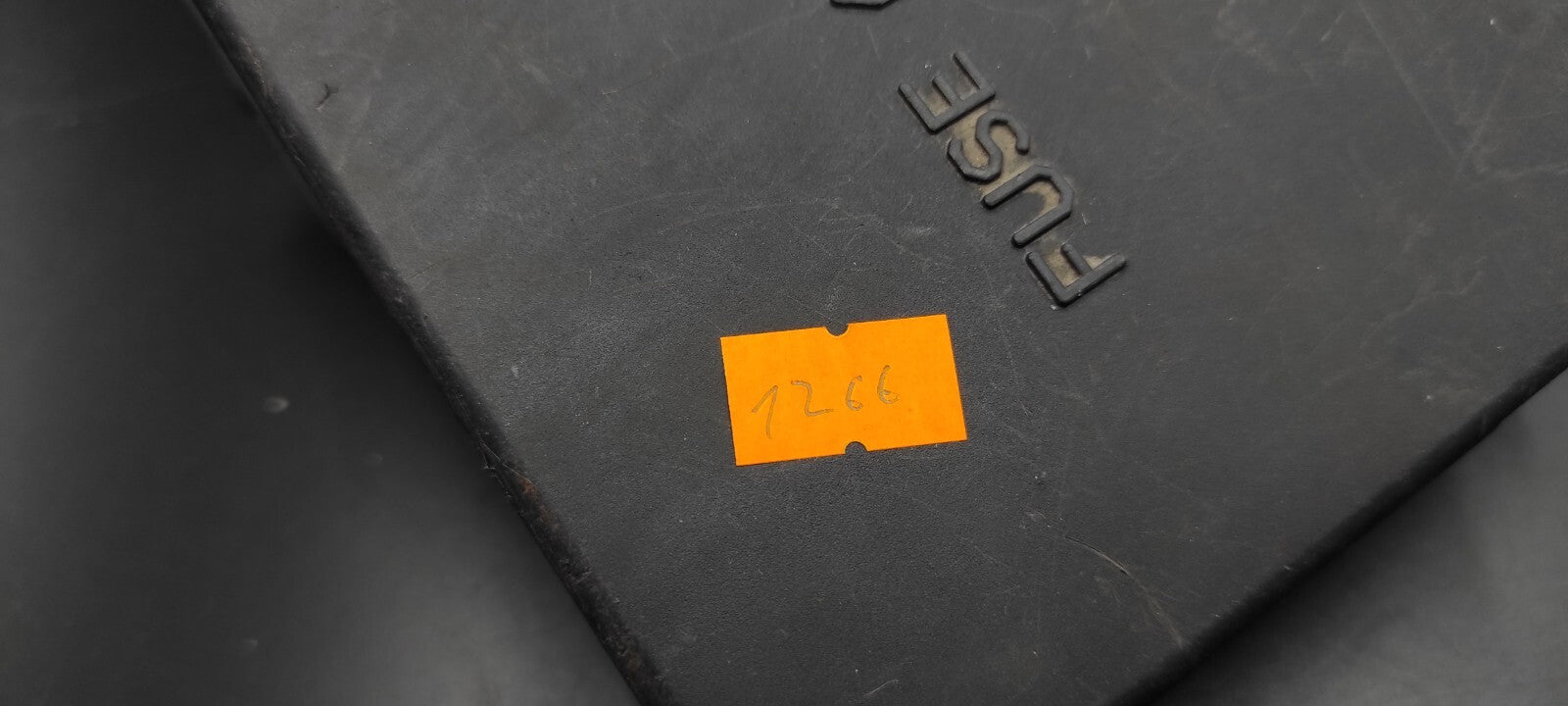 Alfa Romeo 147 1.9JTD 103kW 16V 2003 Diesel Engine Fuse Box Cover Cap