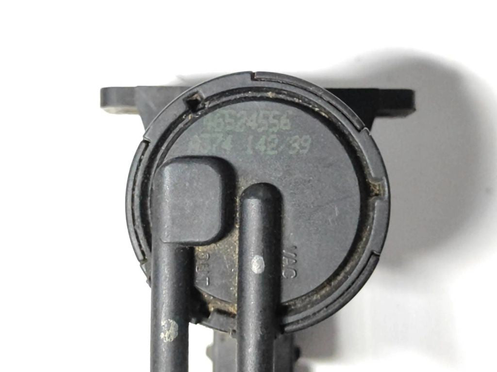 Alfa Romeo 166 2001 Turbo solenoid valve 46524556 