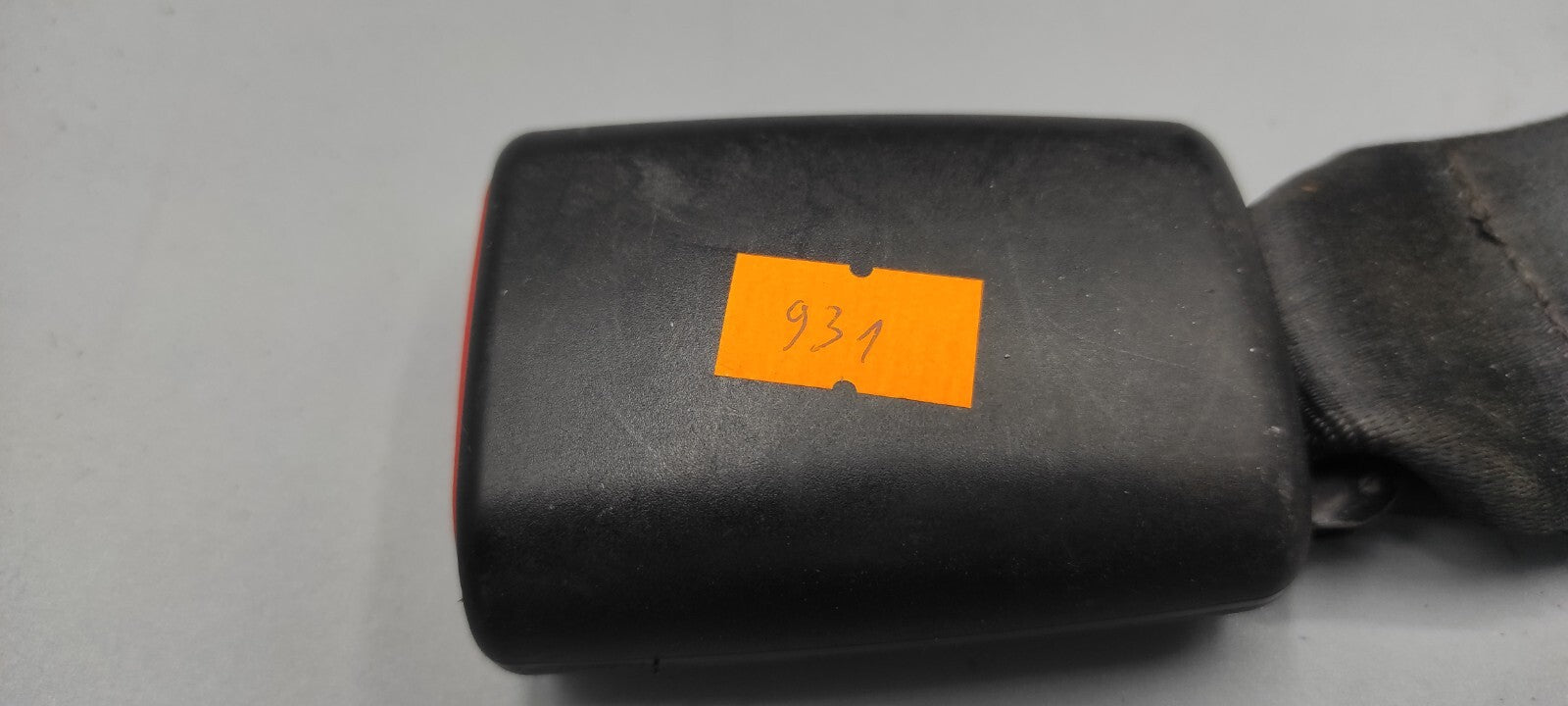 Alfa Romeo 166 2.4D JTD 110kW 2003 Rear Seat Safety Seatbelt Buckle 56038A