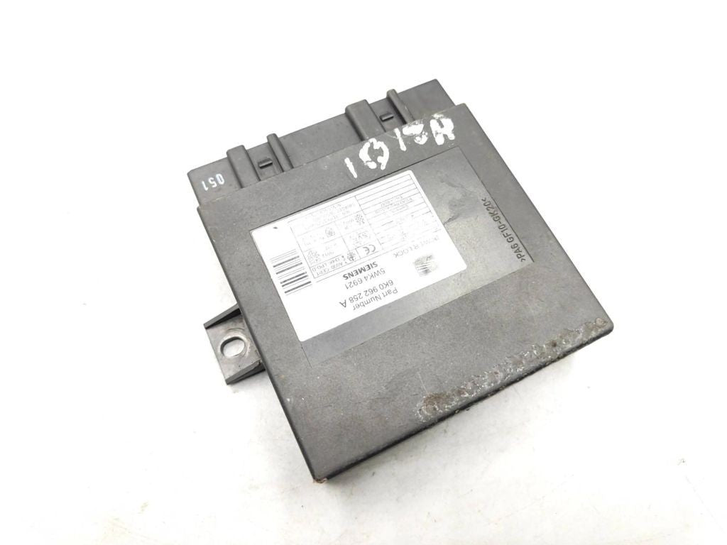 Seat Cordoba 6K 1998 Comfort convenience body control module 6K0962258A 