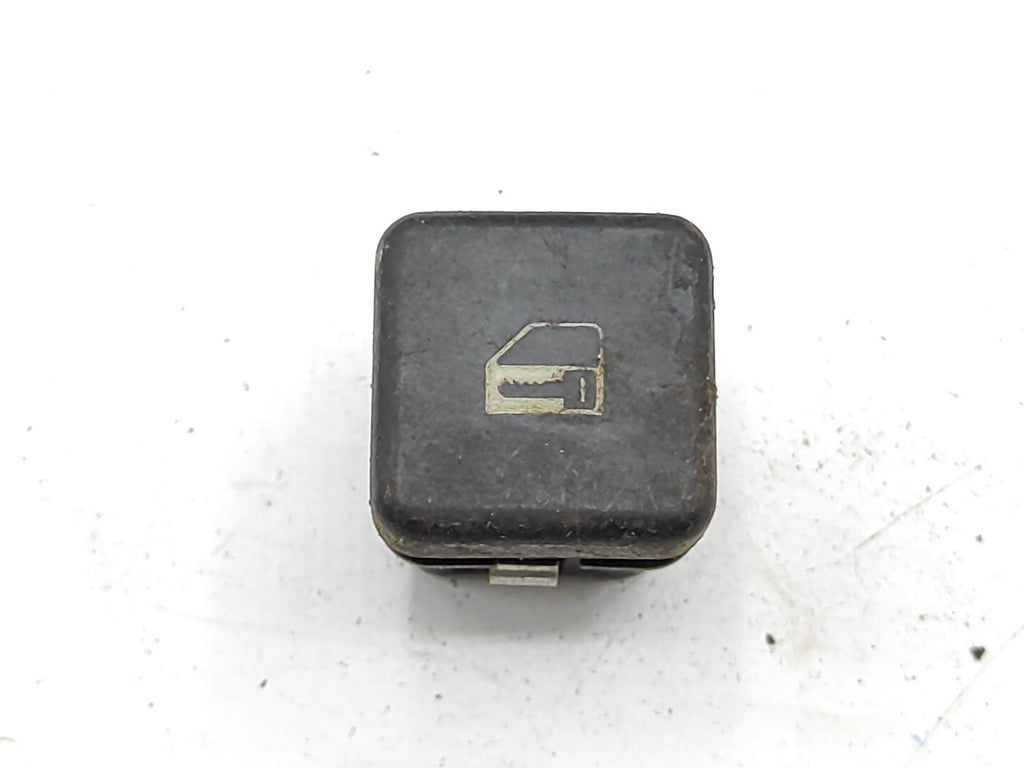 BMW 5 SERIES E39 530D 1999 Central Door Lock Switch Button 8360828