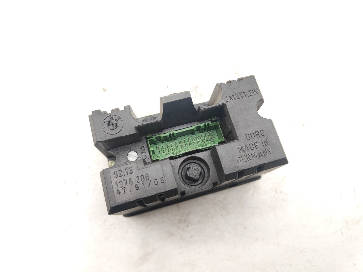 BMW 525i E34 1992 Front Panel Dashboard Clock Screen Display 1374288 62131374288