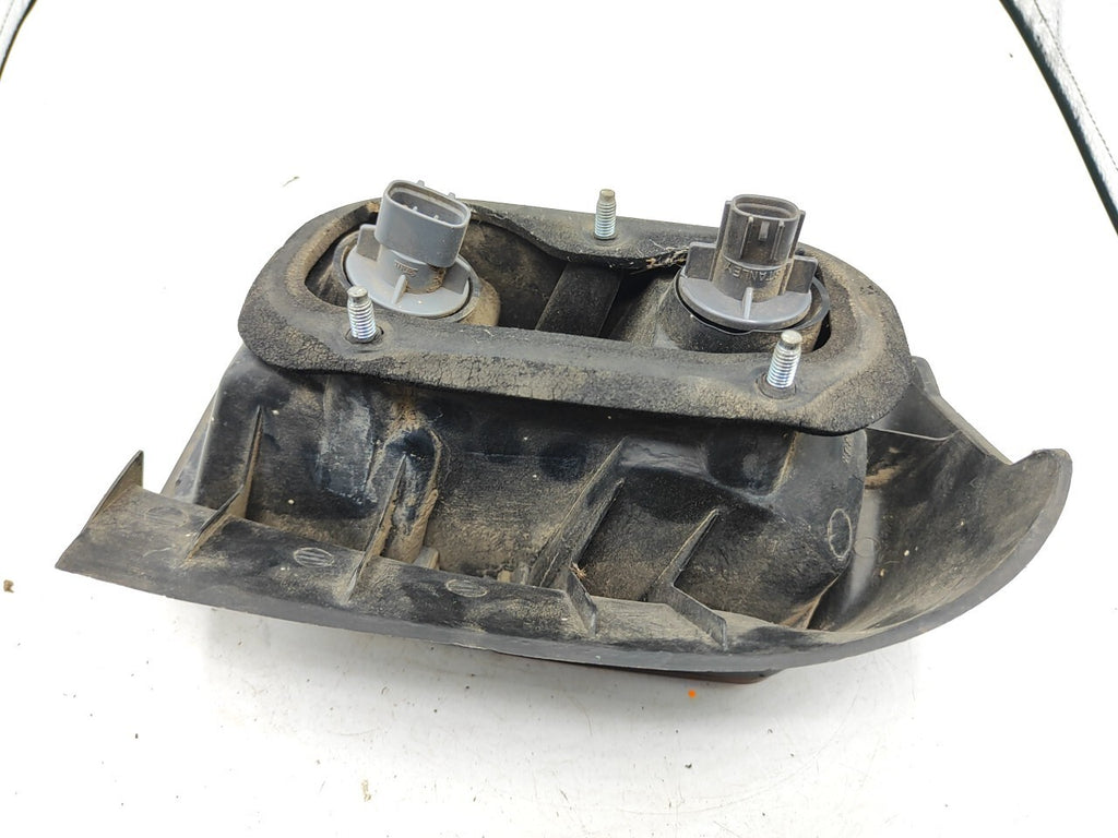 Mitsubishi Space Wagon 1997 LHD Rear Right Taillight Light 0431536R