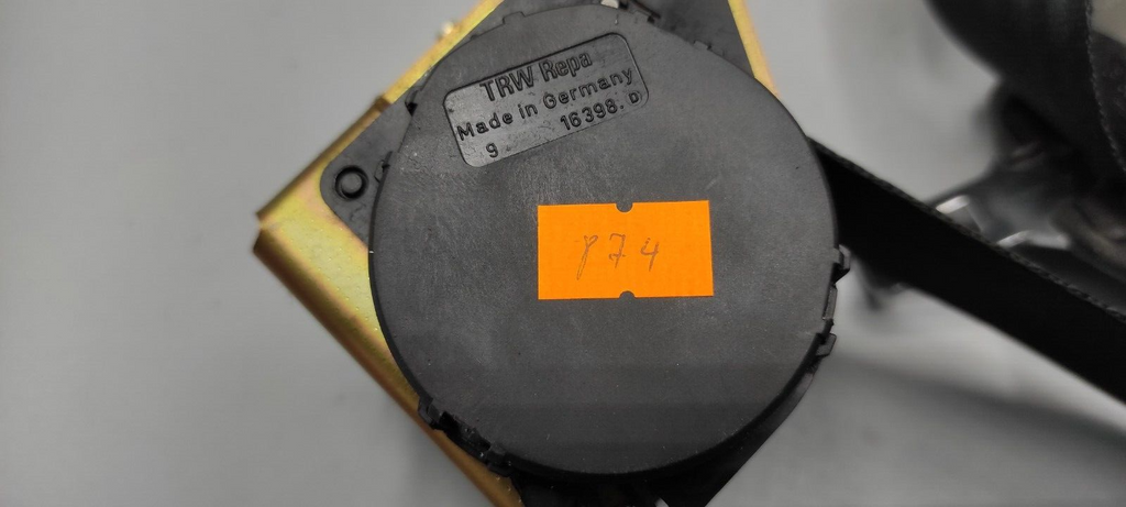 Alfa Romeo 166 2.4JTD 110kW 2003 Rear Left Seat Safety Seatbelt 044047