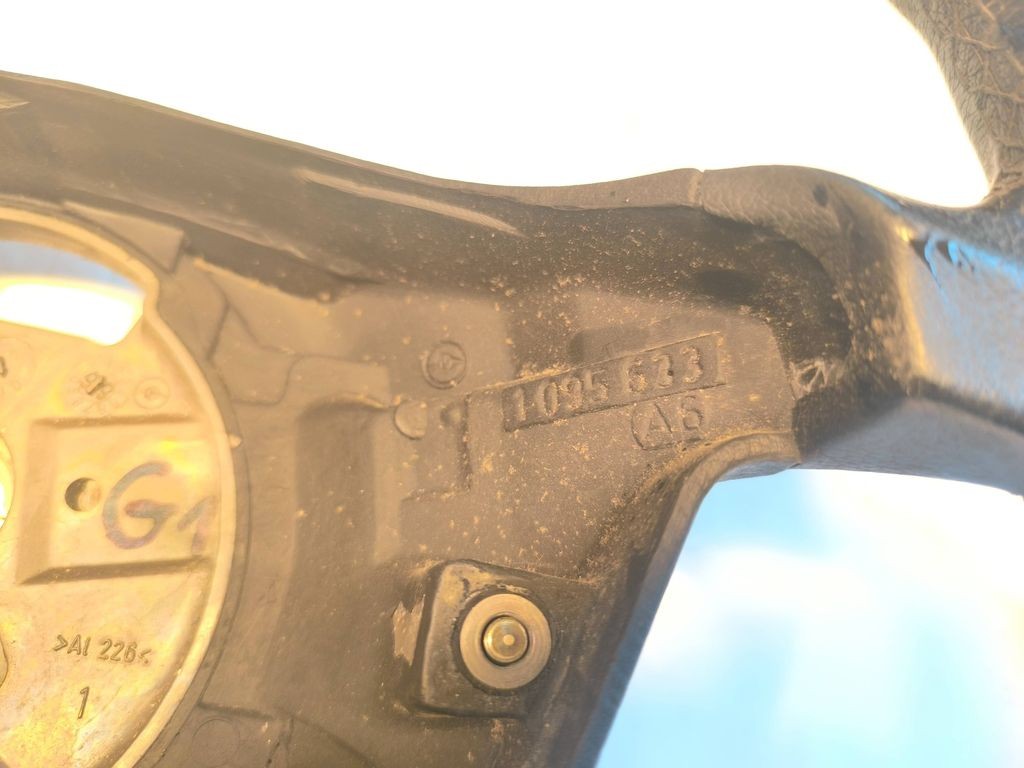 BMW 5 E39 1997 Steering wheel 1095633 