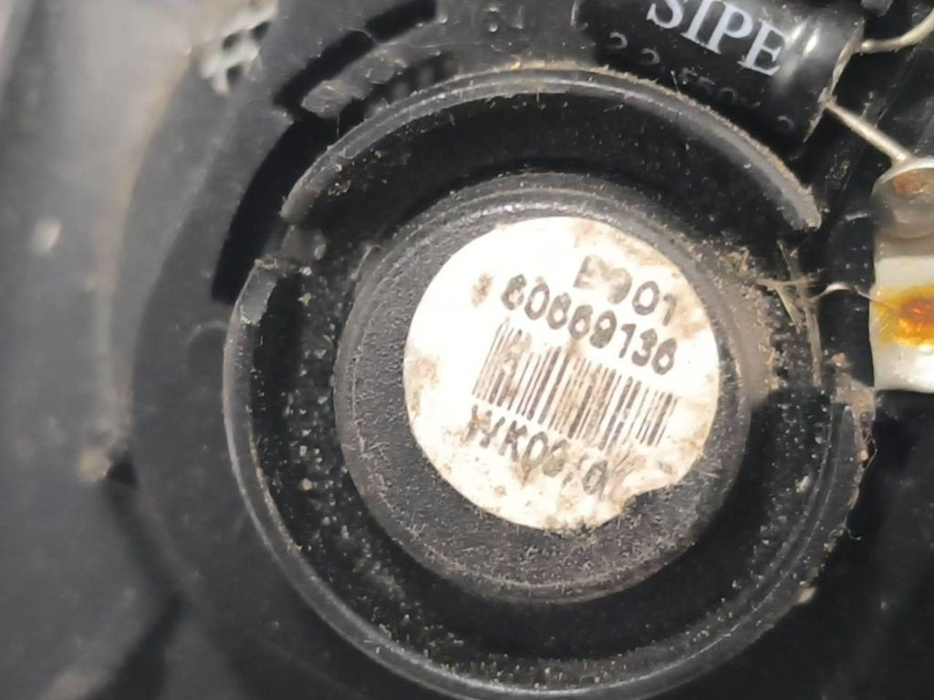 Alfa Romeo 156 2000 front left door interior handle trim 60669136 