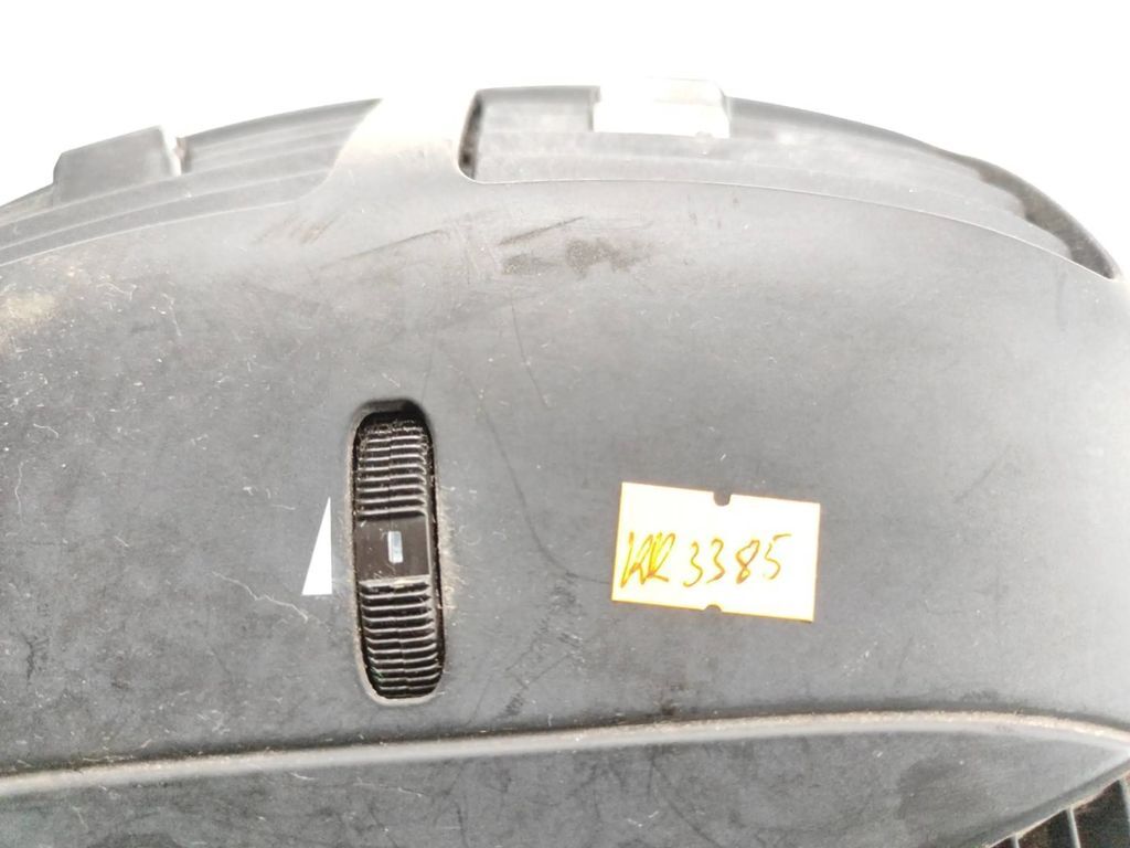 Alfa Romeo GT 147 2004 Front dash center air vent grill 225501 