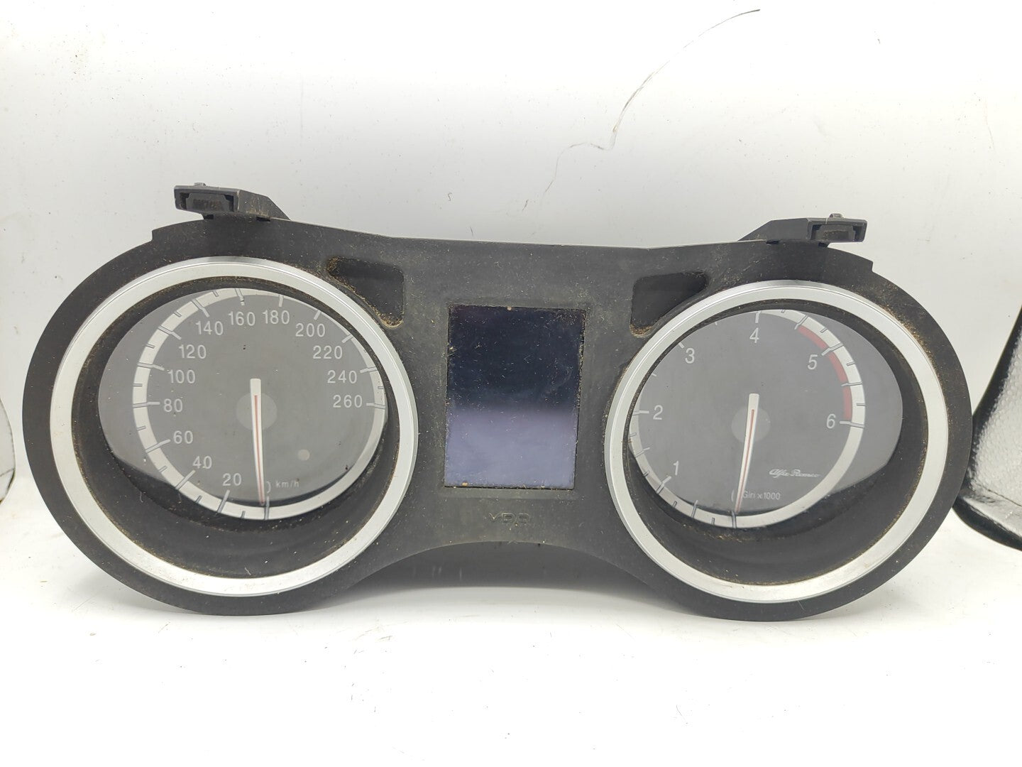 Alfa Romeo 159 1.9JTDm 110kW Diesel 2007 LHD Speedometer 0156079251