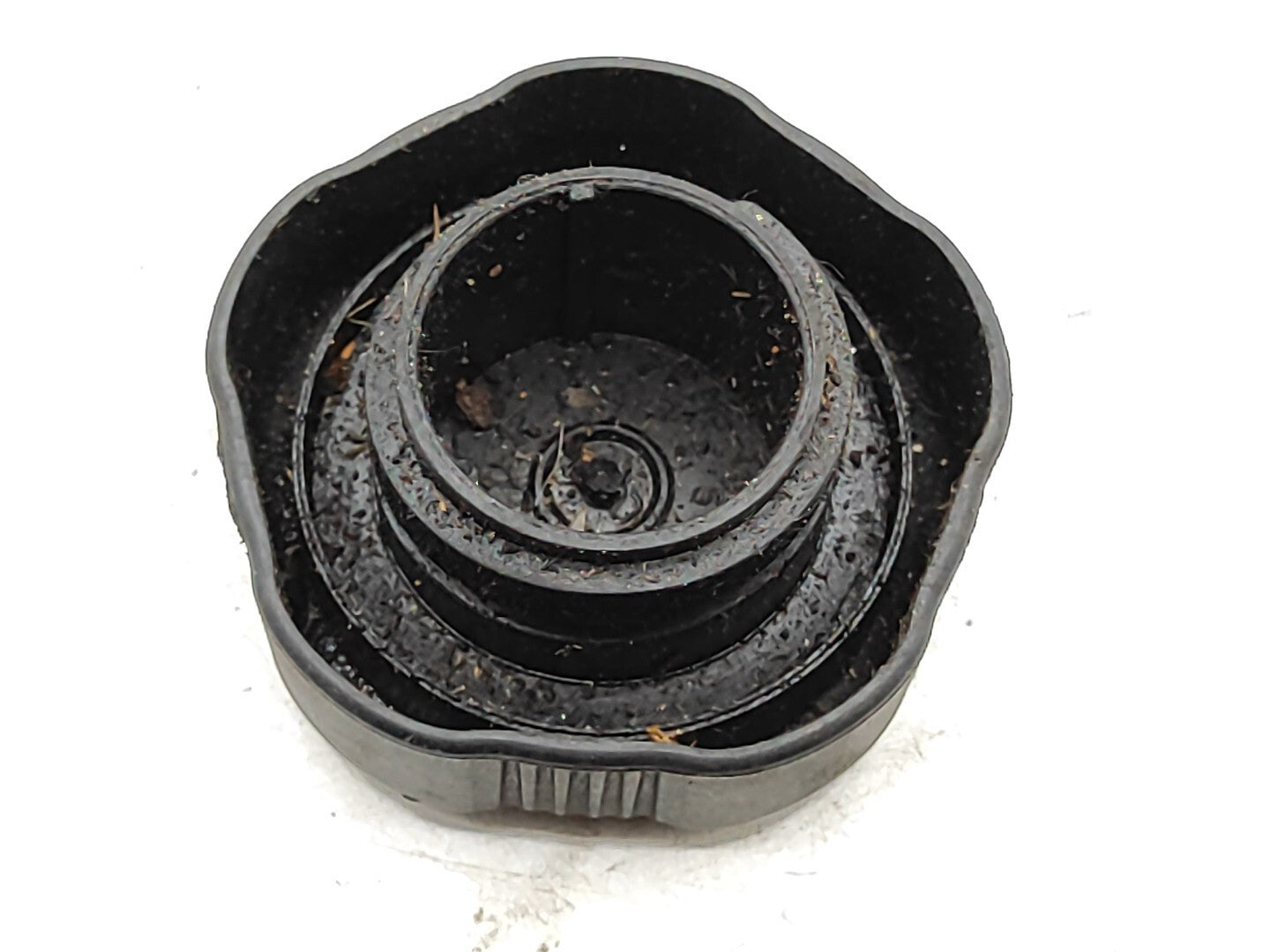 Alfa Romeo 147 1.9JTD 85kW 2003 Diesel Engine Oil Filler Cap Cover