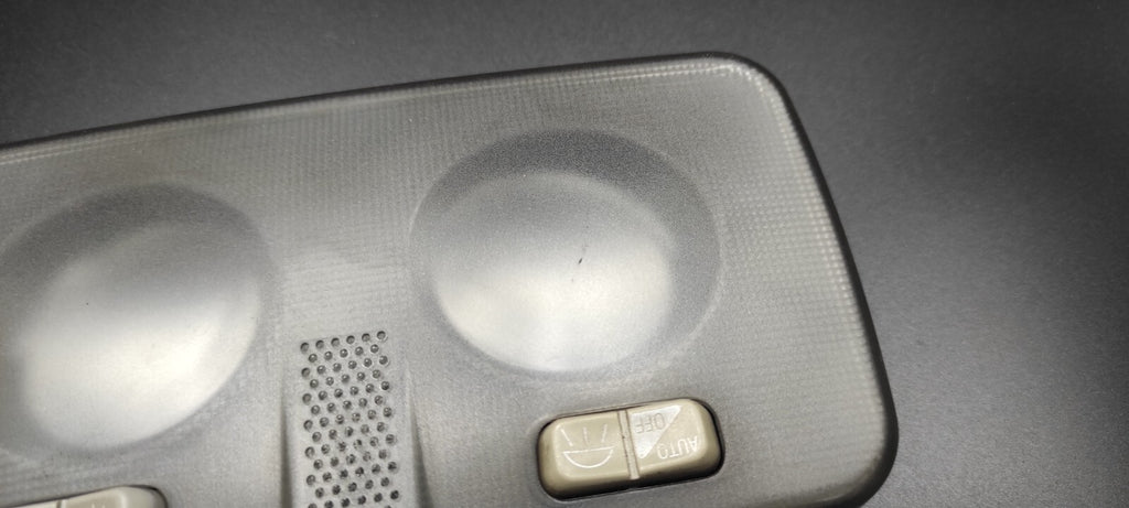 Alfa Romeo 147 1.9JTD 85kW 8V 2002 Interior Front Roof Lighting Dome 1520400000