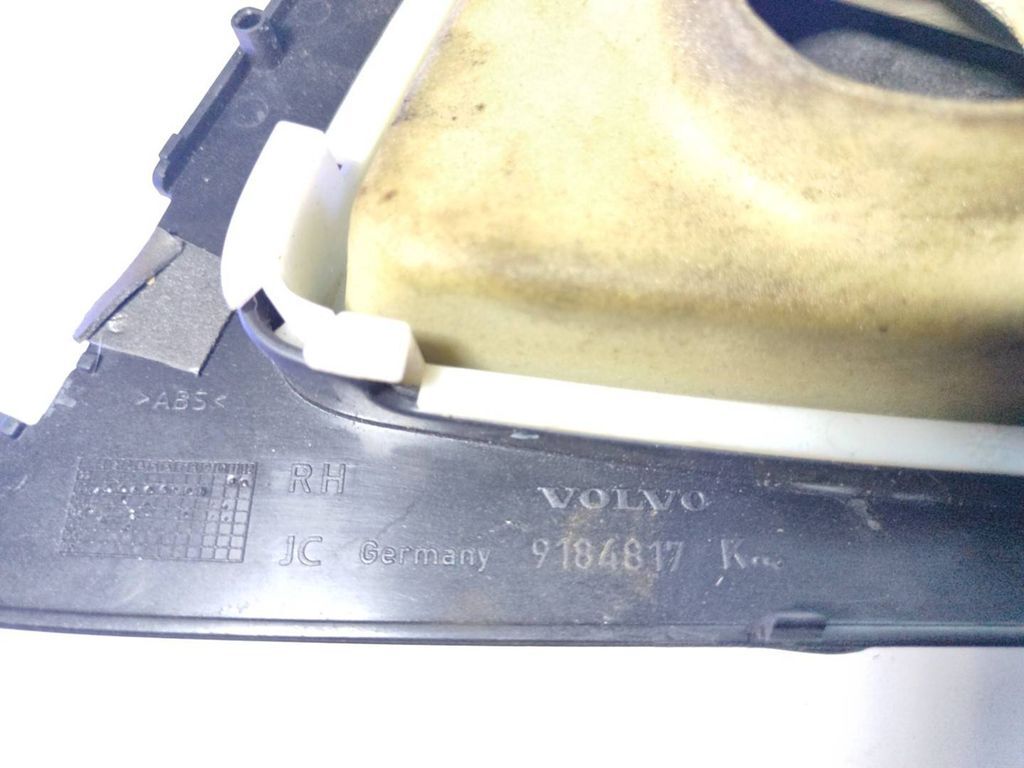 Volvo S60 2002 Gear shifter surround trim plastic 9184817 