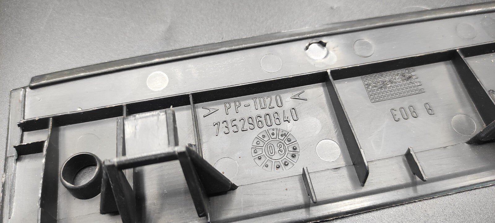 Alfa Romeo 147 1.9JTD 85kW 2004 Rear Additional Brake Light Cover Trim LS376438