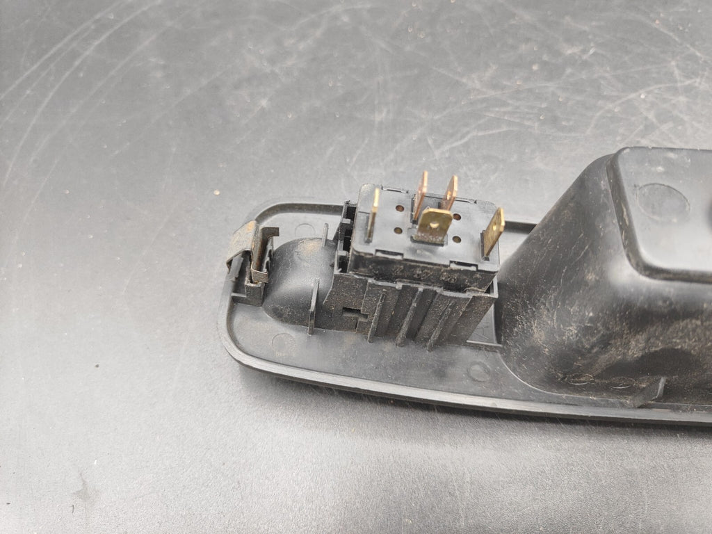 Alfa Romeo 166 2.4JTD 110kW 10V 2002 Electric Window Switch Button 156018359