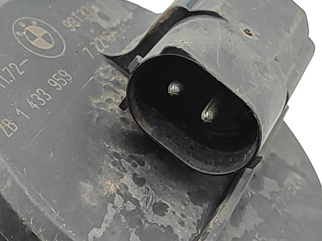 BMW 5 Series E39 525 1995 Petrol Air Injection Pump 1433959 1433935