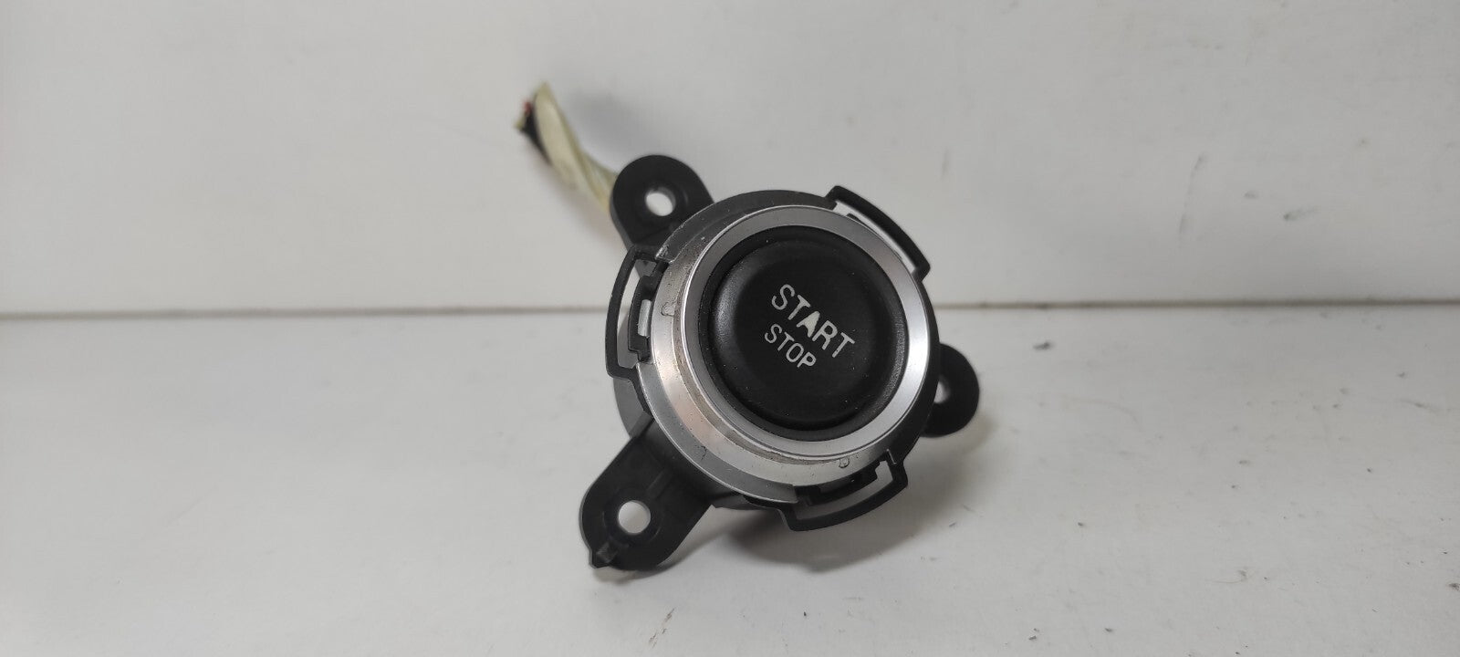 Alfa Romeo 159 1.9JTDm 2008 Engine Start / Ignition Stop / Start 156041426