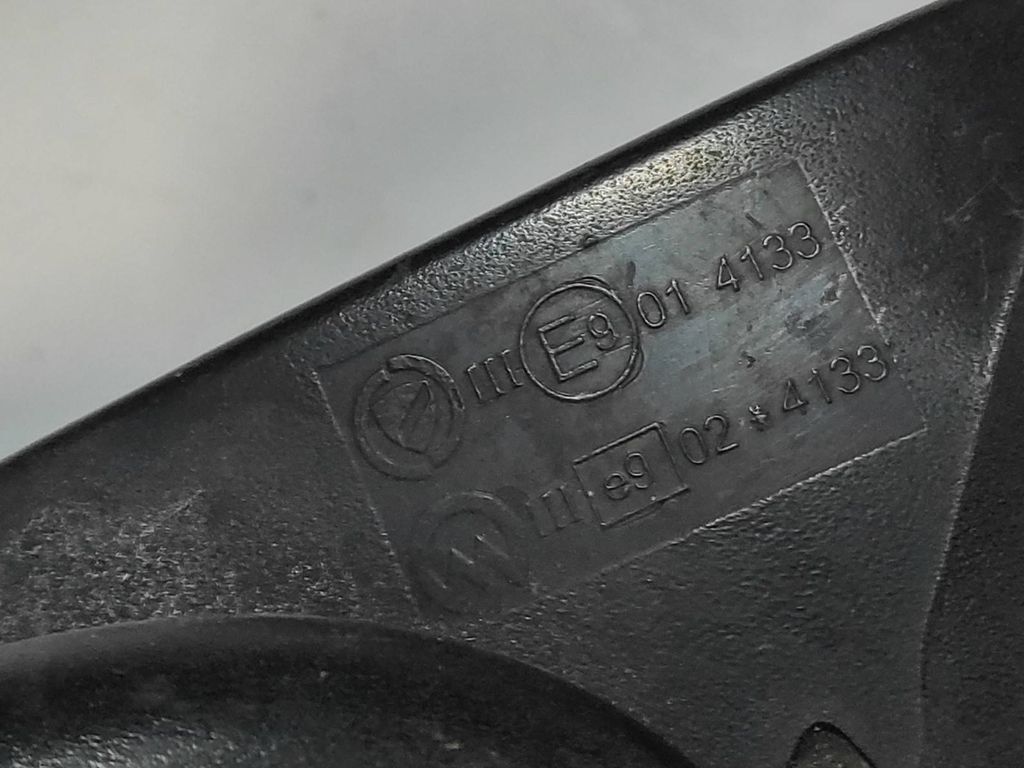 Alfa Romeo 147 2001 LHD Right wing mirror E9014133 