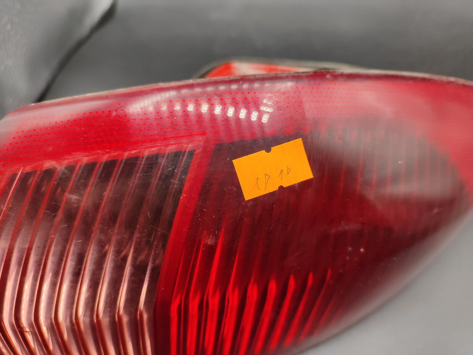 Alfa Romeo 147 1.9JTD 140HP 16V 2003 LHD Rear Right Taillight Lamp 46556347