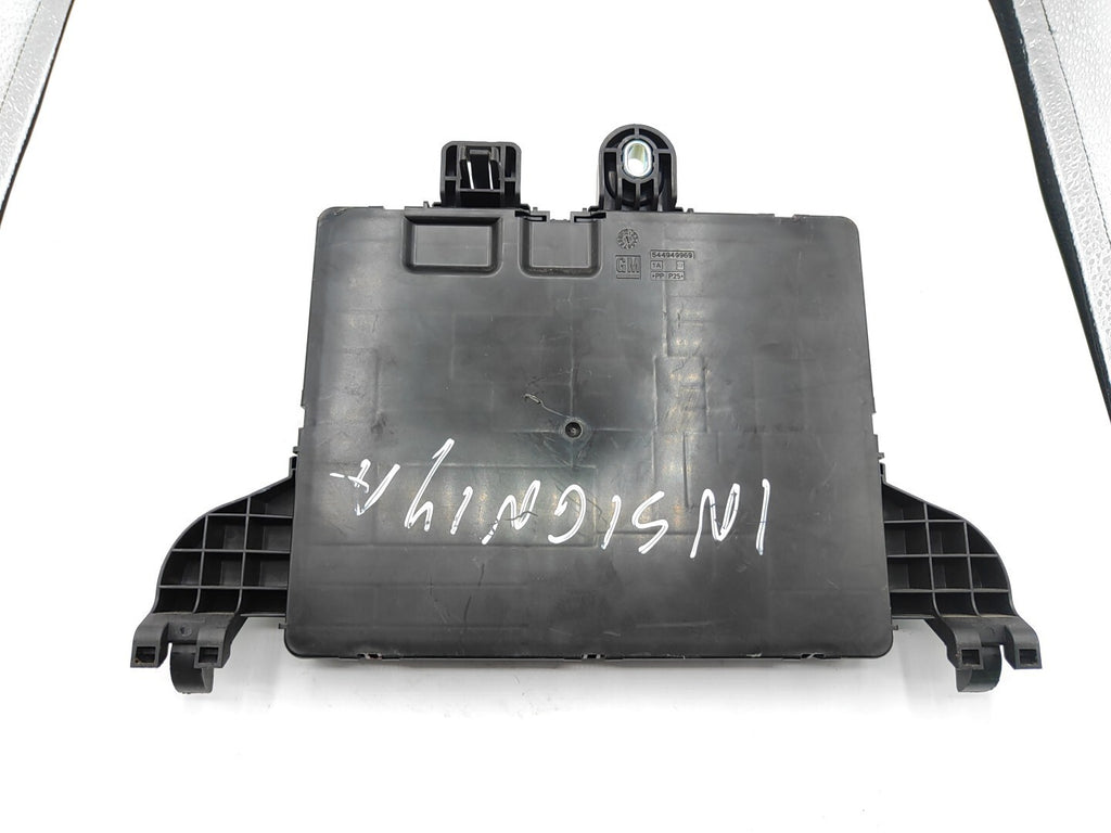 Opel Insignia A 2011 Fuse Module 13277321 1327732104