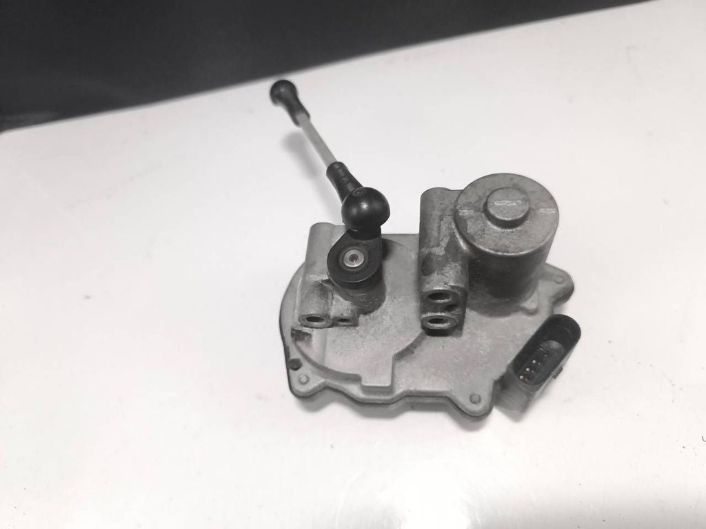 Audi A6 S6 C6 4F 2008 Diesel intake manifold valve actuator motor 059129086L