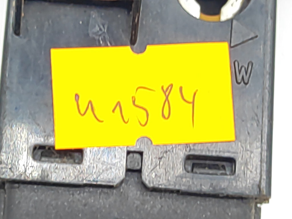 Rover 400 414 416 420 Rear Defrost Window Switch Button ST3A50366