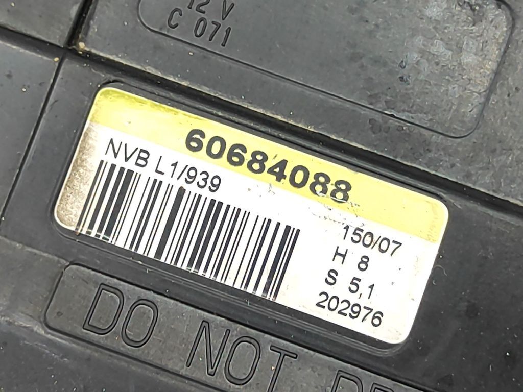 Alfa Romeo 159 2.4JTD 2007 door control comfort unit module 60684088 