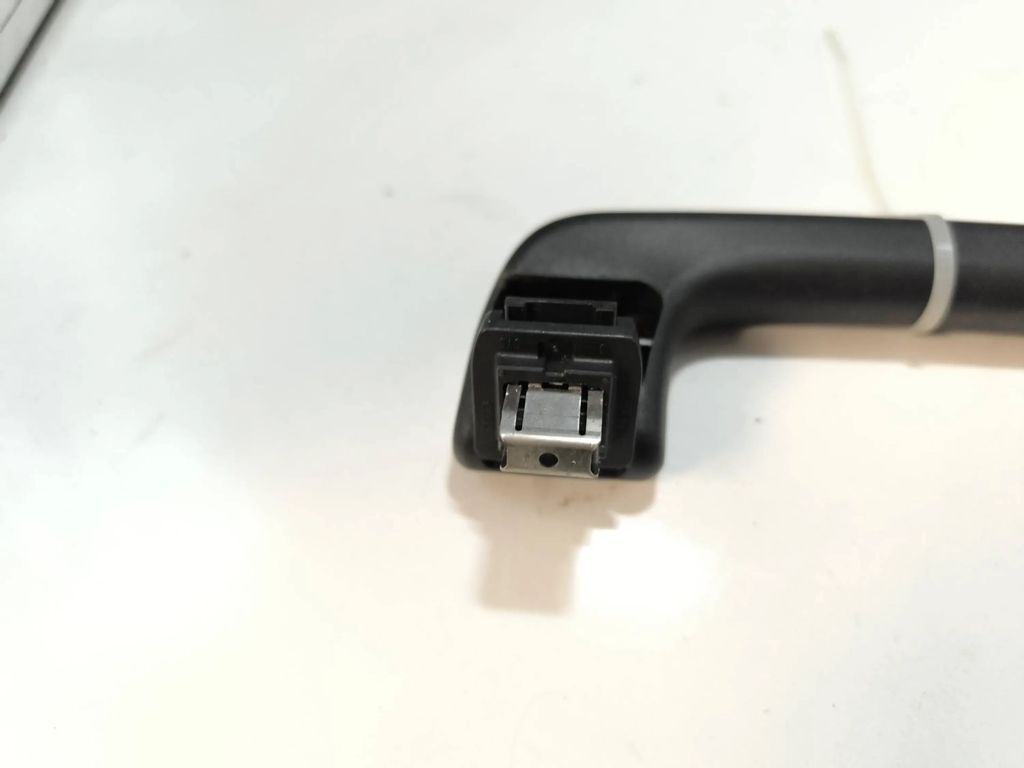 Audi Q5 SQ5 2013 Rear left interior roof grab handle 8P0857608D 