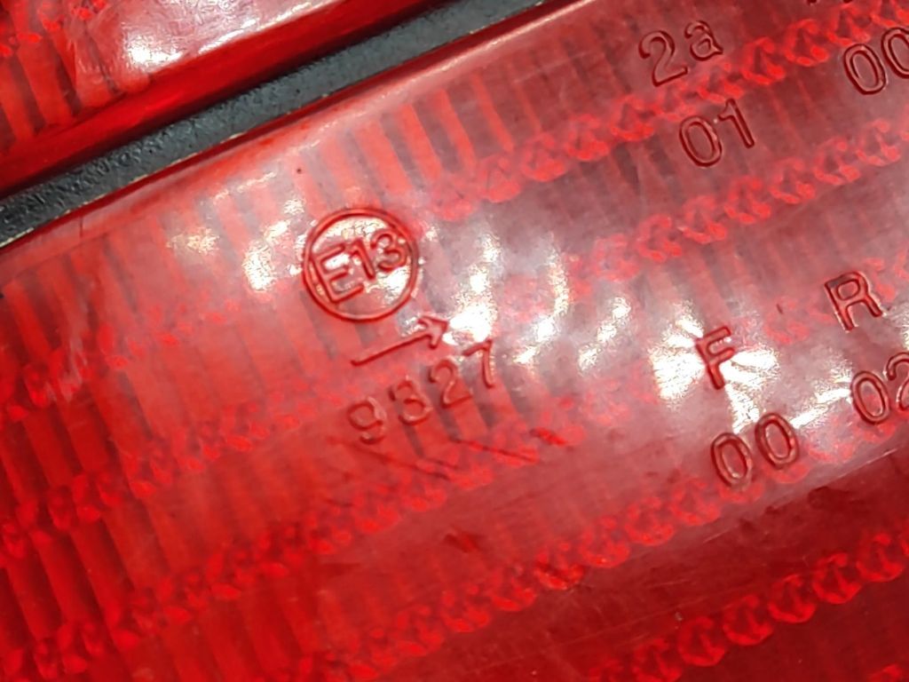 BMW 316i E36 Sedan 1992 LHD rear right tail light lamp BM012R 