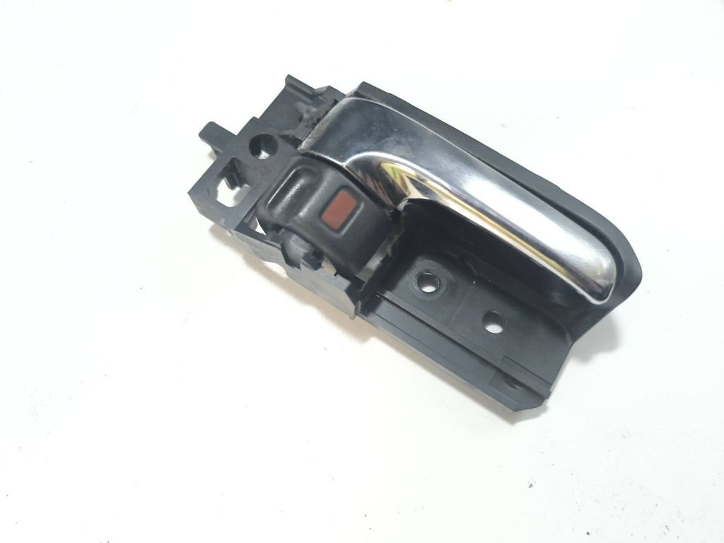Toyota Avensis T250 2006 rear right interior release handle 