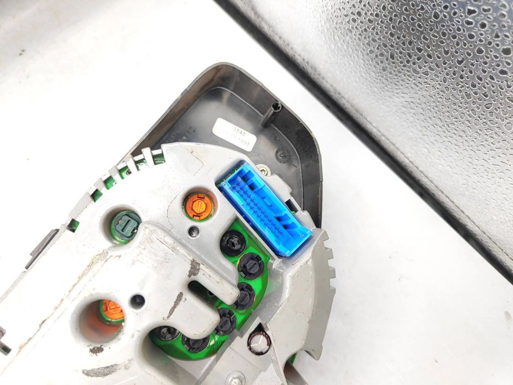 Audi A4 S4 B5 8D 1997 Diesel speedometer instrument cluster 8D0919033AX 