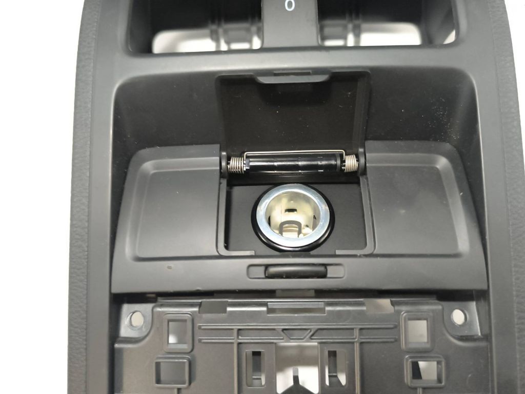 Volkswagen PASSAT B6 2007 Rear center console air vent grill 3C0864298BB 