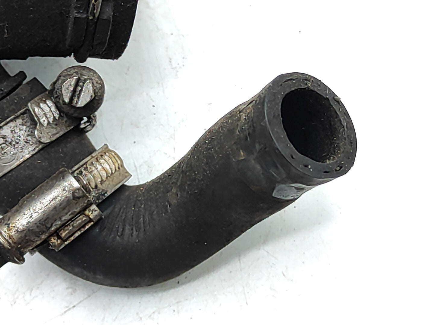 BMW E61 530D 170kW 2006 Diesel Engine cooling pipe hose line 7789742