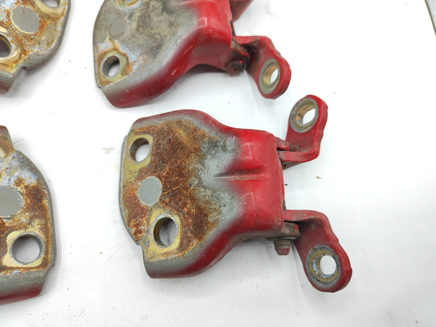 Rover 25 200 RF Hatchback 2/3D Front left/ right door hinge set RED