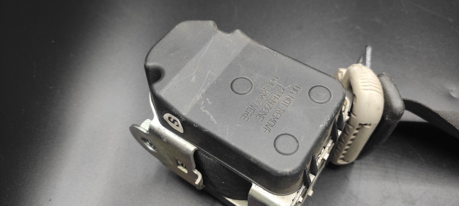 Alfa Romeo 156 2.4JTD 110kW 2004 Rear Left Seat Safety Seatbelt E2049059