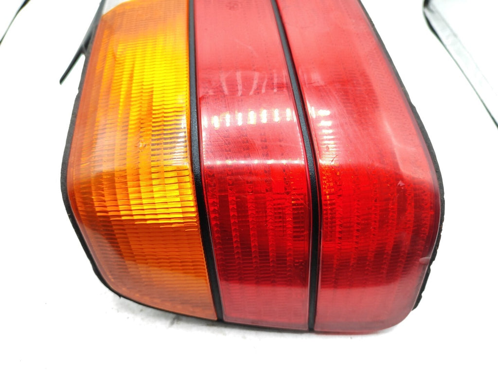 BMW E36 3 Series Sedan 1994 LHD Rear Left Side Taillight Light Lamp E163259