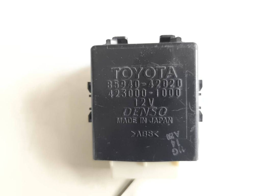 Toyota RAV 4 (XA30) 2008 Window wiper relay 8594042020 