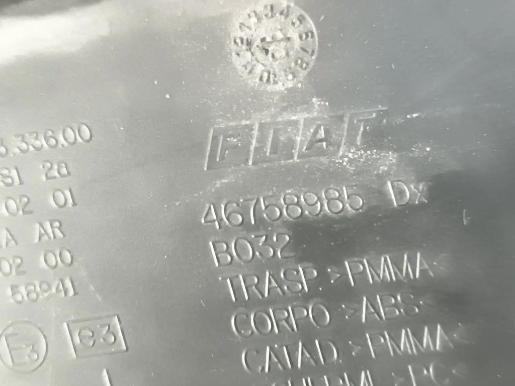 Fiat Stilo 2004 LHD rear right side taillight light 46758985 